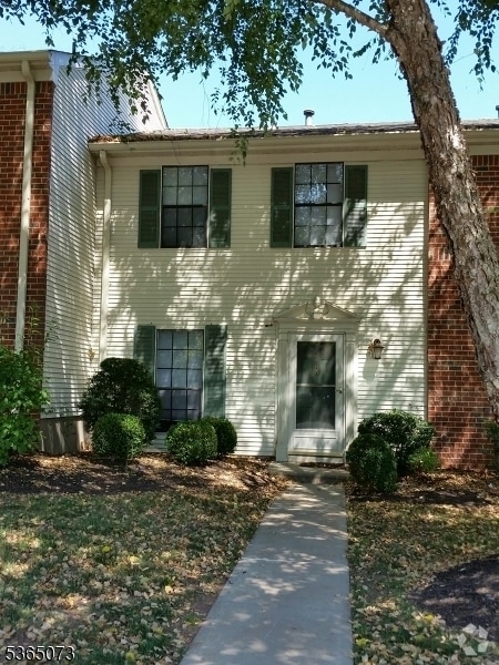 Building Photo - 69 Woodward Ln