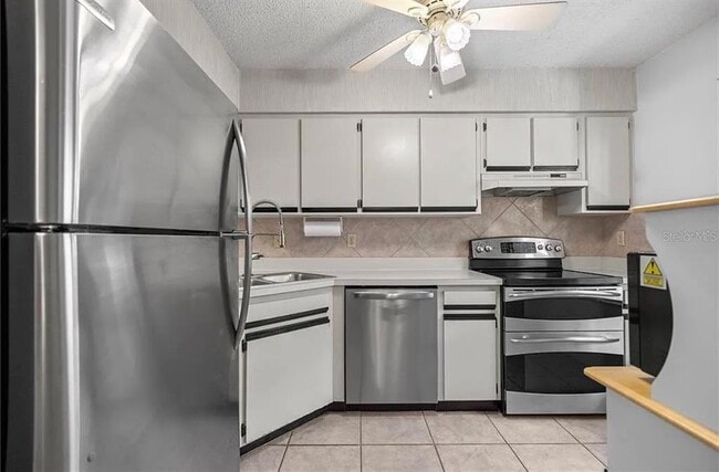 Building Photo - 7294 Cloister Dr