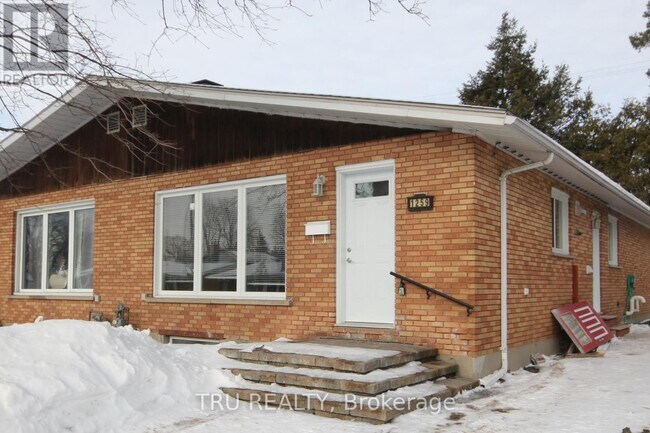 Photo du bâtiment - 1259 Maitland Ave
