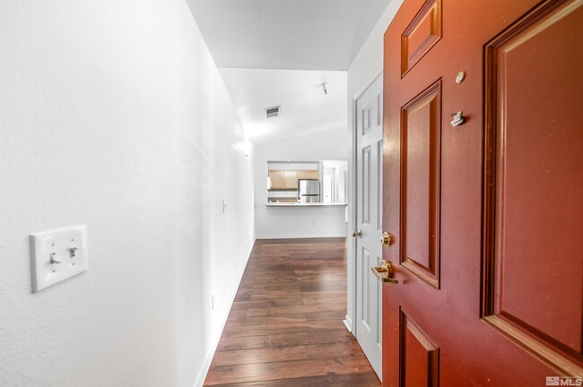 Building Photo - 200 Talus Way
