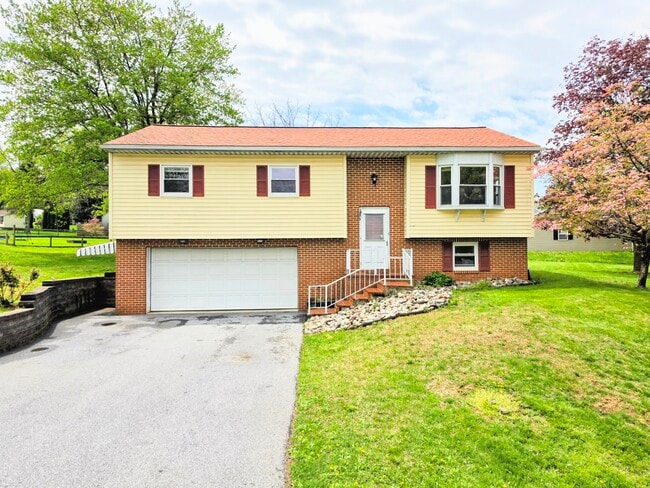 Foto del edificio - 909 Hannah Dr