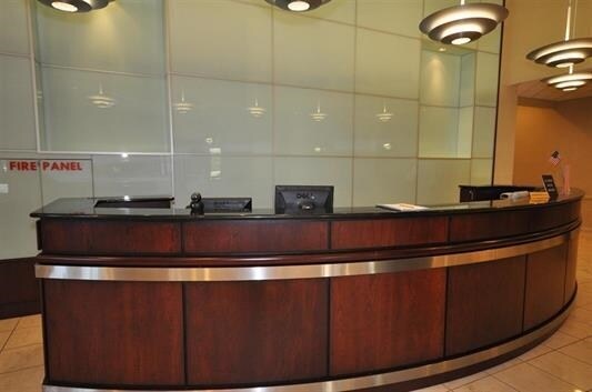 Foto del edificio - 7004 JFK Blvd E