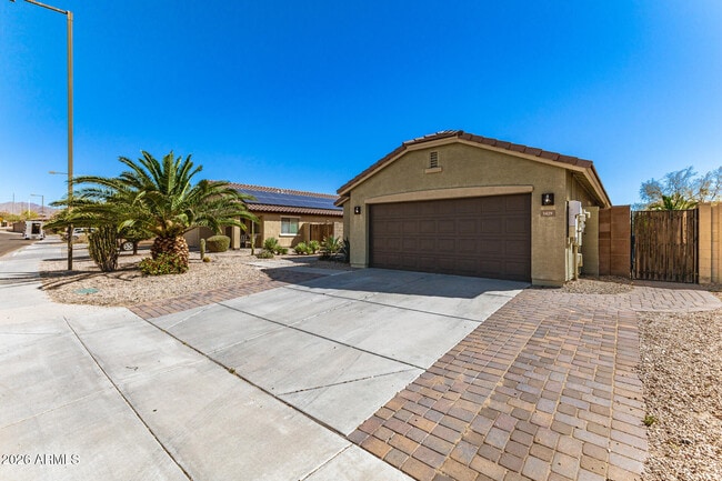 Building Photo - 1429 S 237th Ln