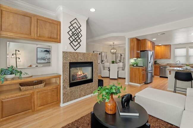 Foto del edificio - 182 Cuesta De Los Gatos