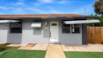 Building Photo - 528 E Lakewood Rd
