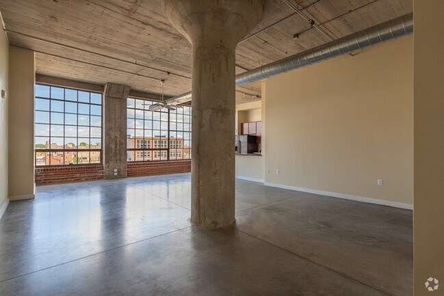 1HAB, 1BA - 1,251 ft² - Ventana Lofts – Historic Elegance Meets Mo...