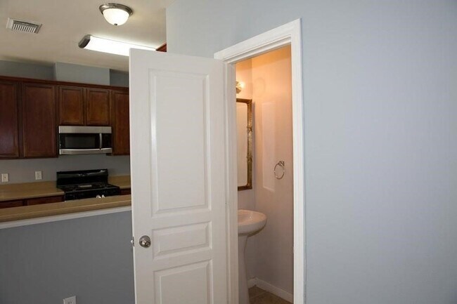 Foto del edificio - 8343 Cassidy Creek Ct