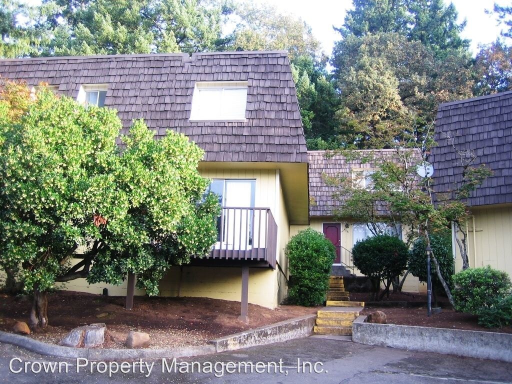 Primary Photo - 3739 Liberty Rd S