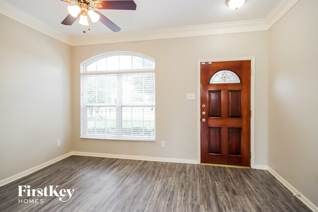 Foto del edificio - 5034 Colony Hurst Trail