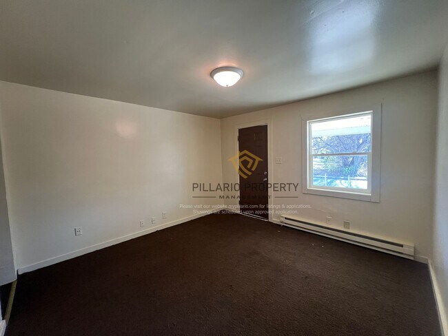 Foto del edificio - 970-972 Edgemont Ave