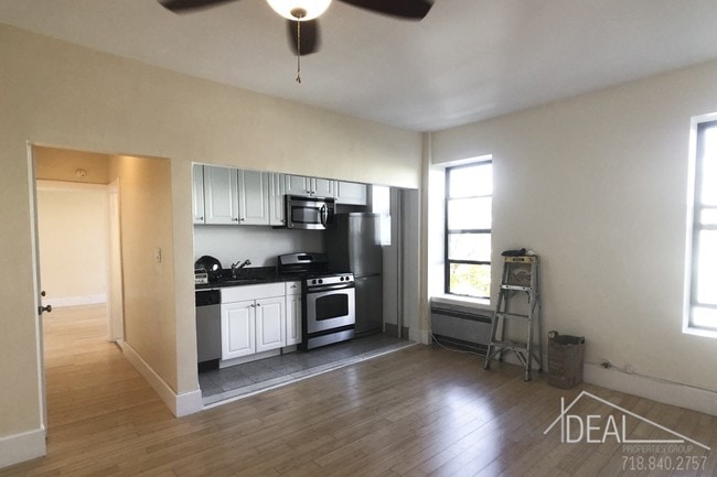 Building Photo - 80 Woodruff Avenue #4BR