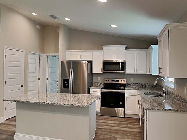 Foto del edificio - 8520 N Sussex Dr