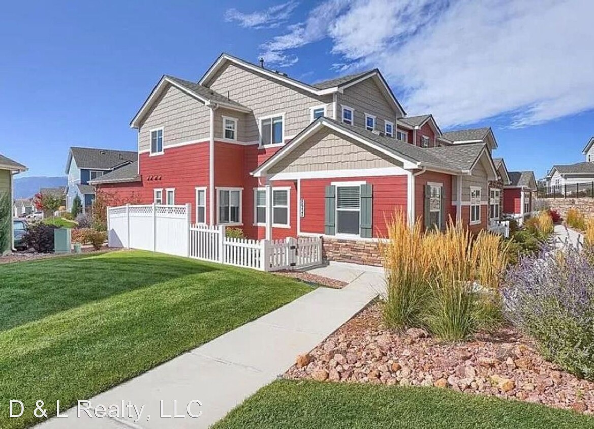 Foto principal - 3 br, 3 bath House - 8937 Bella Flora Hts