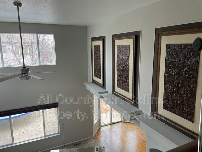 Foto del edificio - 2027 Fossil Creek Pkwy