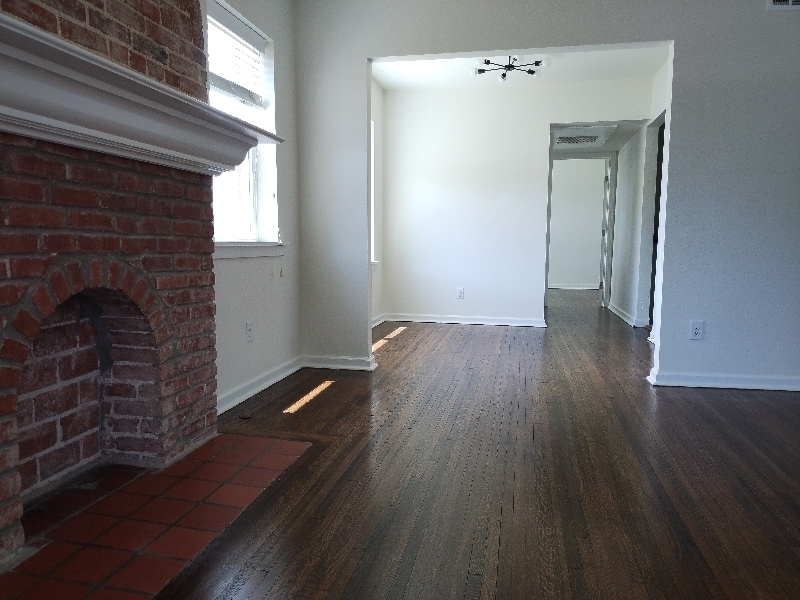 Foto principal - 1312 S Quaker Ave