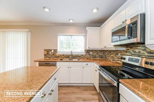 Foto del edificio - 9041 Redtail Dr