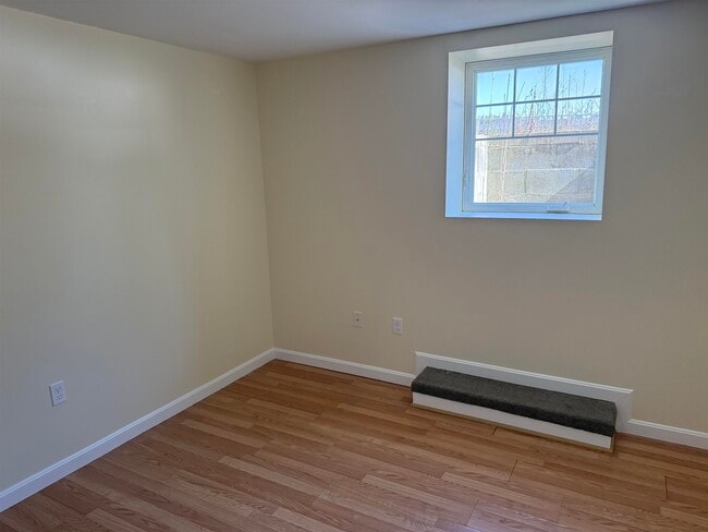 Foto del edificio - 276 Fremont Rd