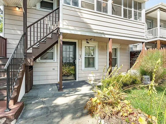 Foto del edificio - 49 Delafield St