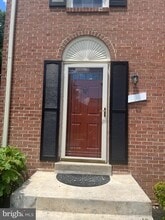 Building Photo - 12140 Bentridge Pl