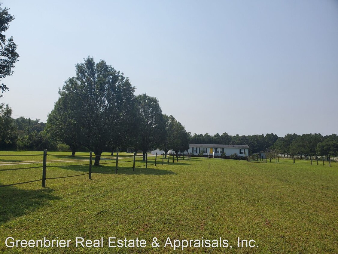 Primary Photo - 4 br, 2 bath House - 5320 Mineral Springs