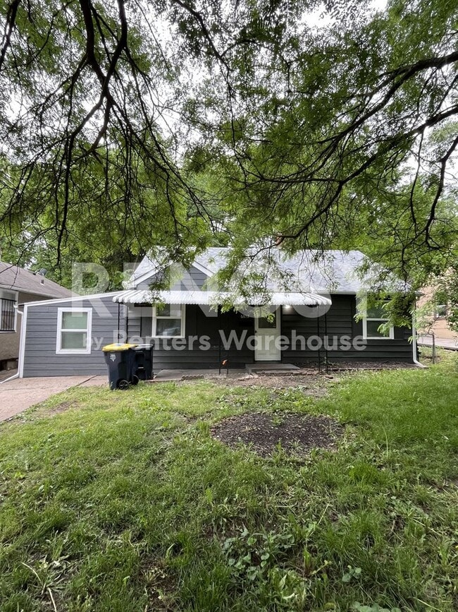Foto del edificio - 6812 College Ave