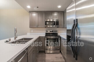 Building Photo - 411 Park Ave
