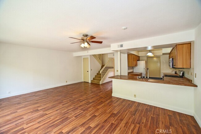 Building Photo - 134 Avenida Baja