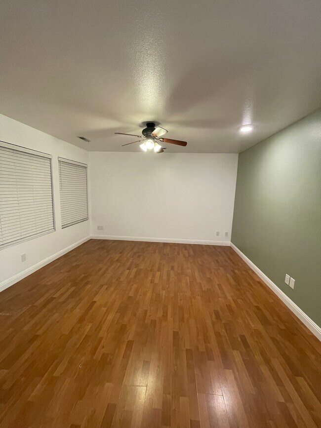 Foto del edificio - 480 S 200 W