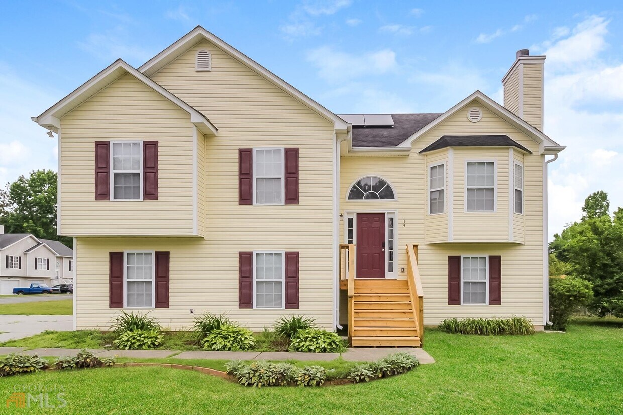 Primary Photo - 14 Triangle Ln