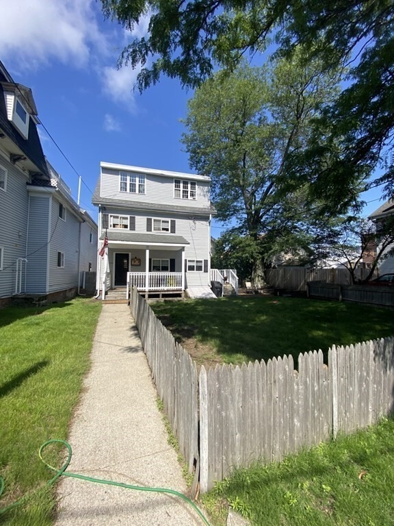 Primary Photo - 52 Port Norfolk St