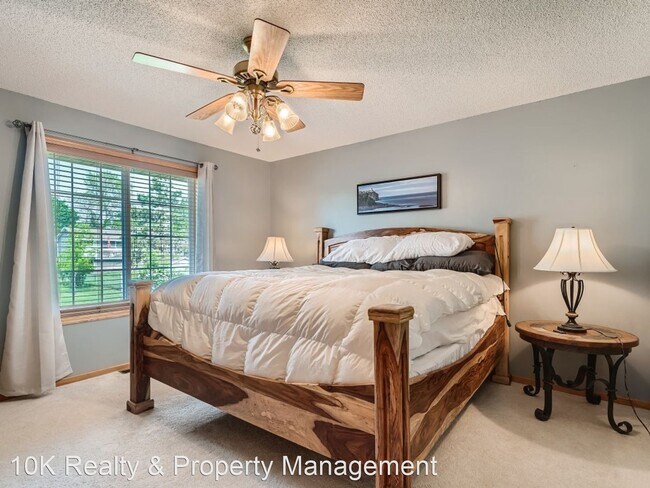 Foto del edificio - 3 br, 2 bath House - 12618 Lincoln Street