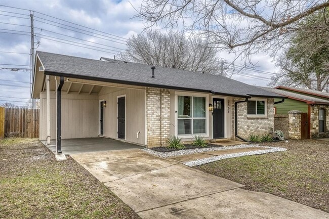 Foto del edificio - 2508 Lakehurst Dr