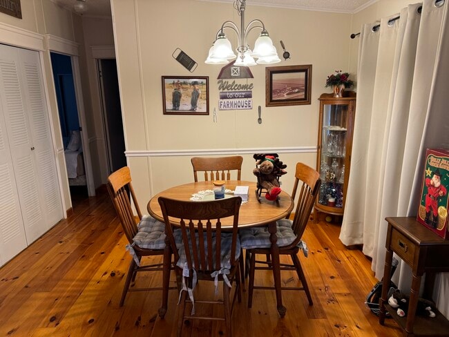 Dining Room - 478 Tall Oak Rd