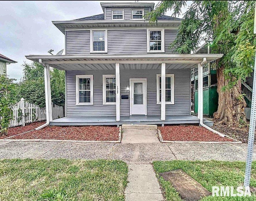 Primary Photo - 1327 7th Ave