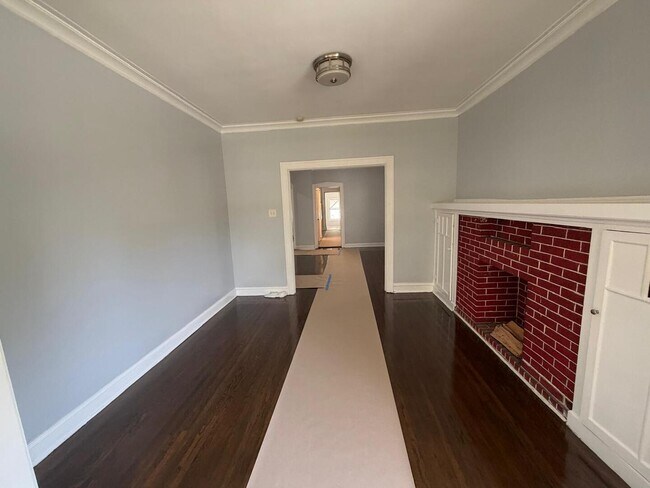 Foto del edificio - 5947 S Justine St
