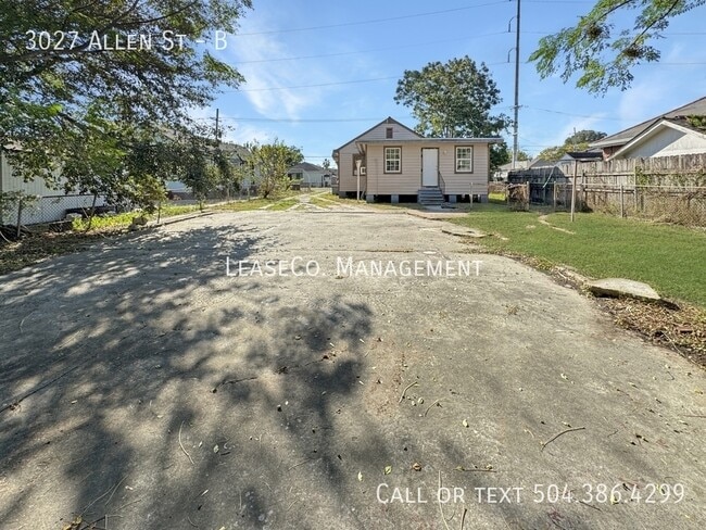 Photo - 3027 Allen St Apartment