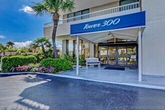 Building Photo - 5510 N Ocean Dr