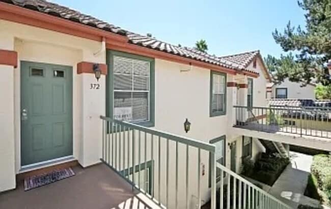 Foto del edificio - 10921 Sabre Hill Dr