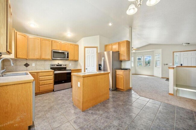 Photo - 2267 Steamboat Springs St House