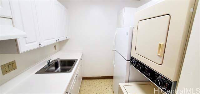 Building Photo - 2121 Algaroba St