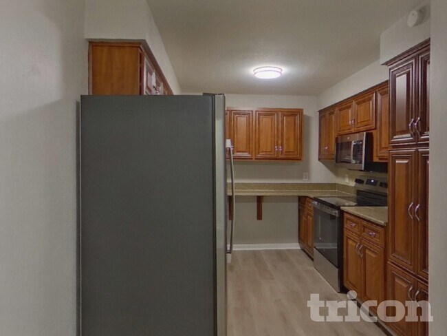 Foto del edificio - 1745 Woodridge Dr