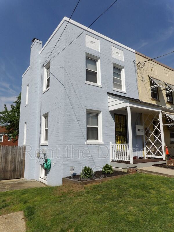 Photo - 4612 Bass Pl SE House