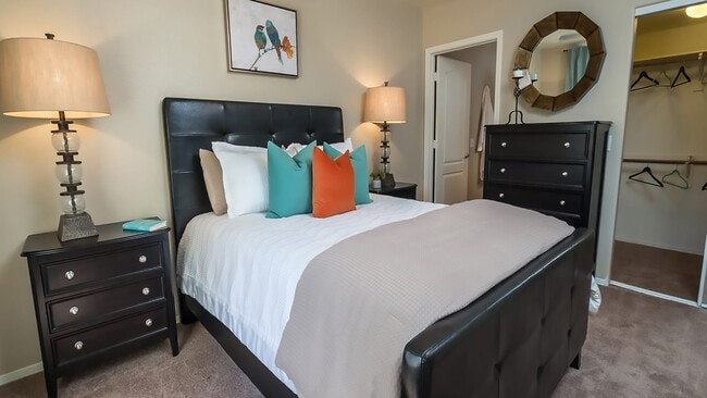 Building Photo - z-121625-Indigo Creek