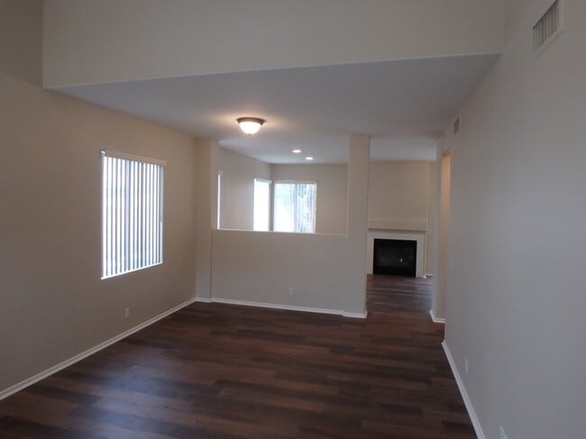 Foto del edificio - 1690 Fawn Chase Ln