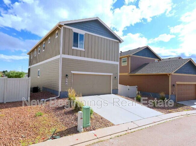 Building Photo - 2562 Ellingwood Dr