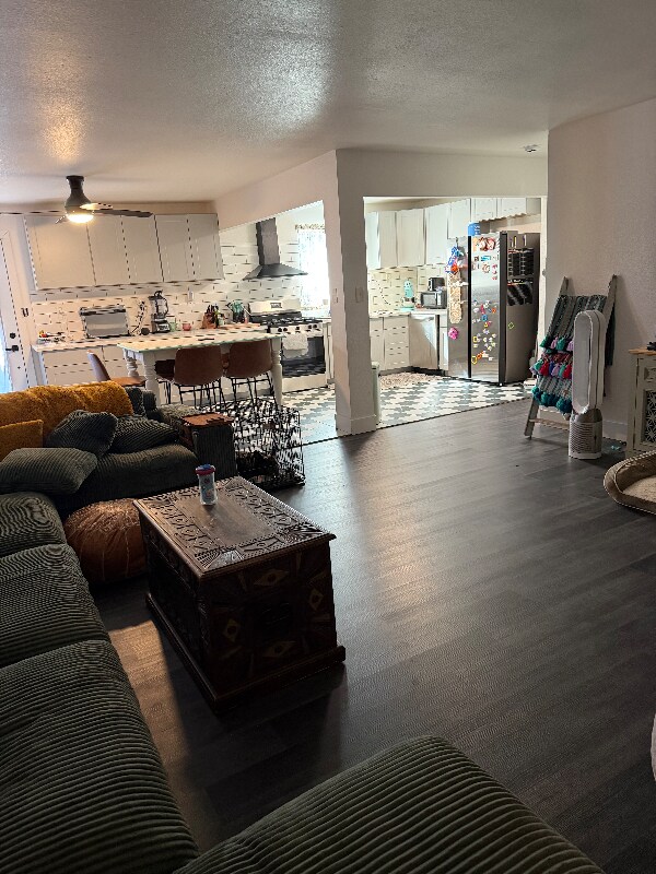 Foto del edificio - 4620 Olive Hwy