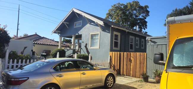 Photo - 455 Washington St Apartments