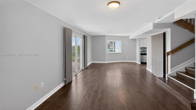 Foto del edificio - 280 SW 20th Rd