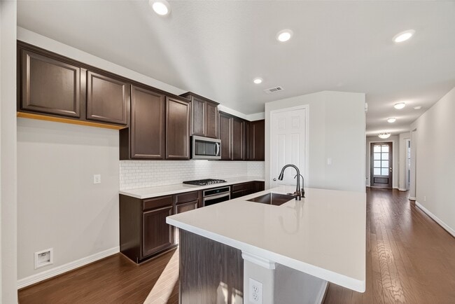 Building Photo - 2131 Islawild Wy