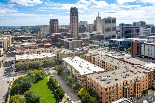 Aerial Photo - Dakota On The Park